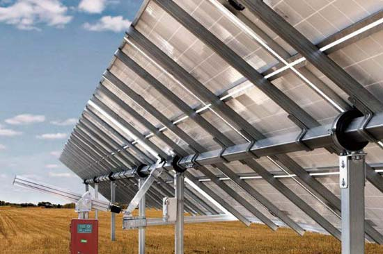 單軸太陽能跟蹤系統(tǒng)的原理和優(yōu)勢(shì)